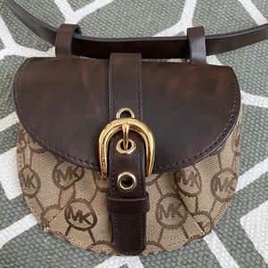 Michael Kors pouch belt